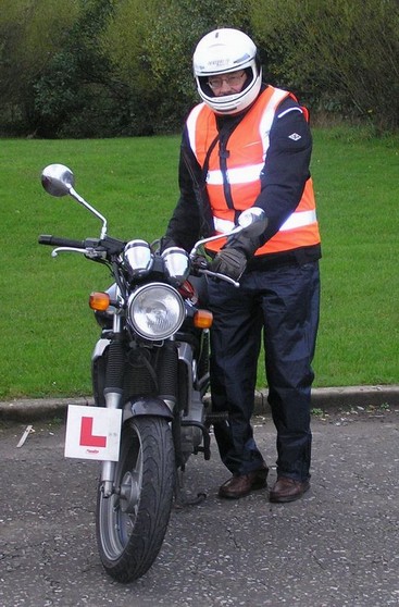 biker.jpg (76402 bytes)